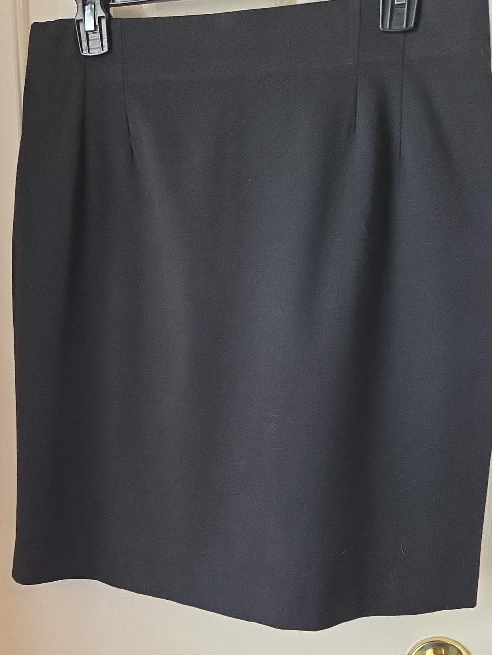 Women's Black Pencil Skirt - Sleek Tailored Design